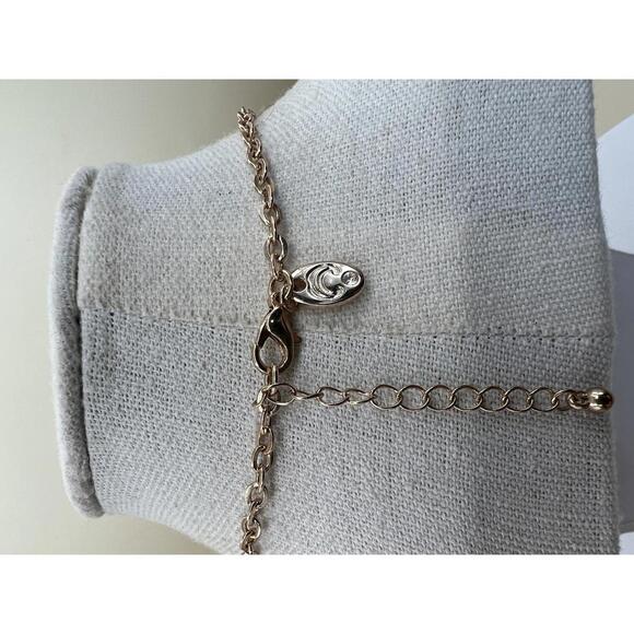 Pink Floral Pearl Necklace with Gold Chain   C47 - Picture 7 of 8